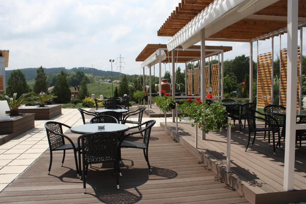 Hotel Magura Verde Bacău Extérieur photo